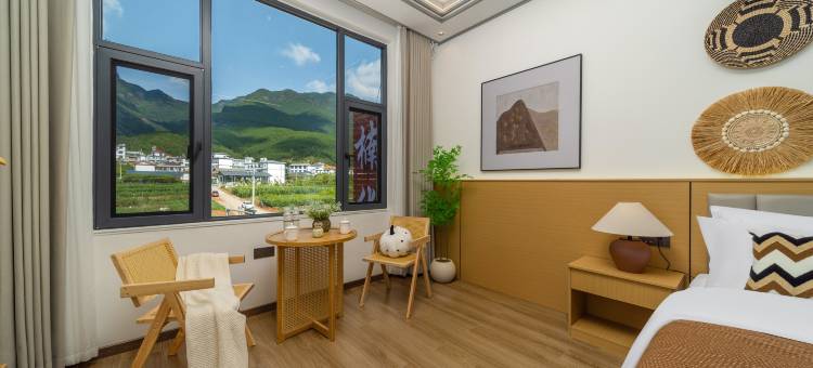 楠华居·Homy山景智能美宿(丽江三义国际机场店)图片