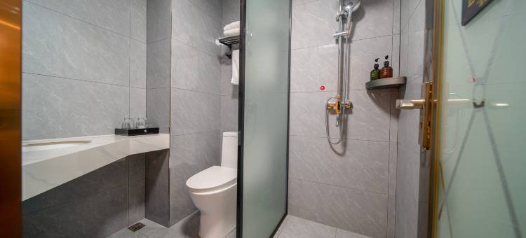 亿鑫国际大酒店(安庆高铁站汽车站店)图片