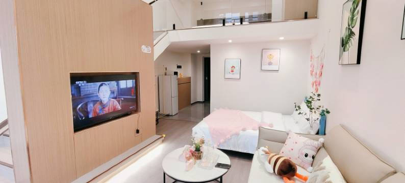 自贡一家民宿(方特恐龙王国店)图片