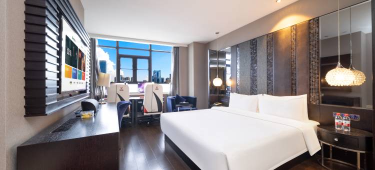 星屿电竞酒店(南通通州奥邦广场店)图片