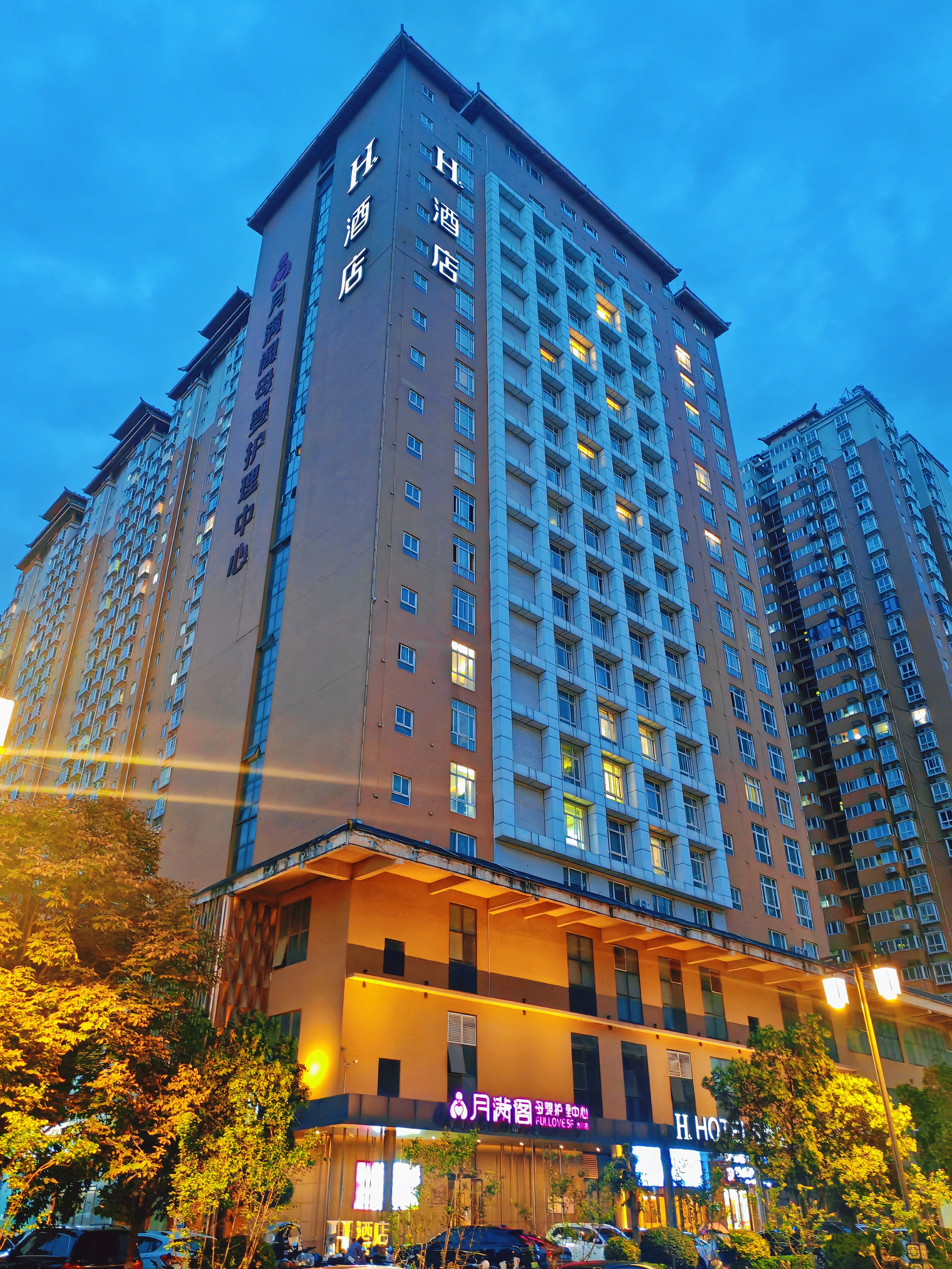 酒店外观