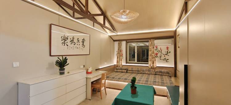 一鸣山庄民宿(铁刹山站店)图片