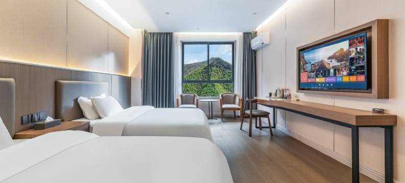 雅江瑞鸿大酒店图片