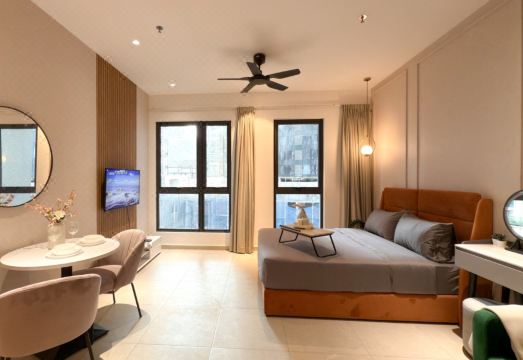 Paxtonz PJ By Synergy Hotel Overview