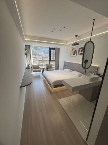 绩溪家朋徽航艺栈·民宿