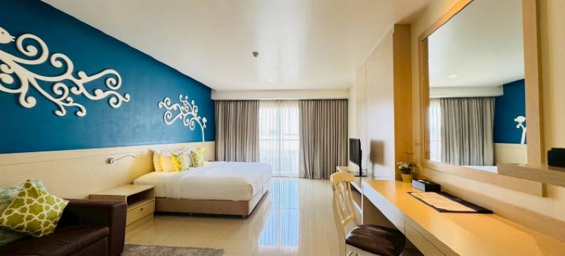 阿斯皮拉碧甲盛(Aspira Petchkasem)图片