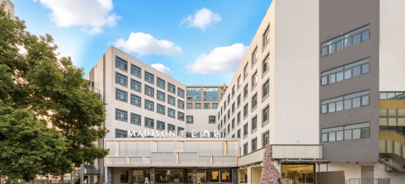 无锡东亭八佰伴中心美仑酒店图片