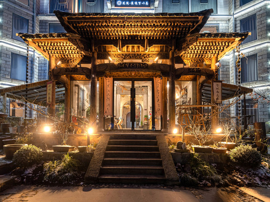 花筑·匡境可以居民宿(庐山如琴湖牯岭街店)