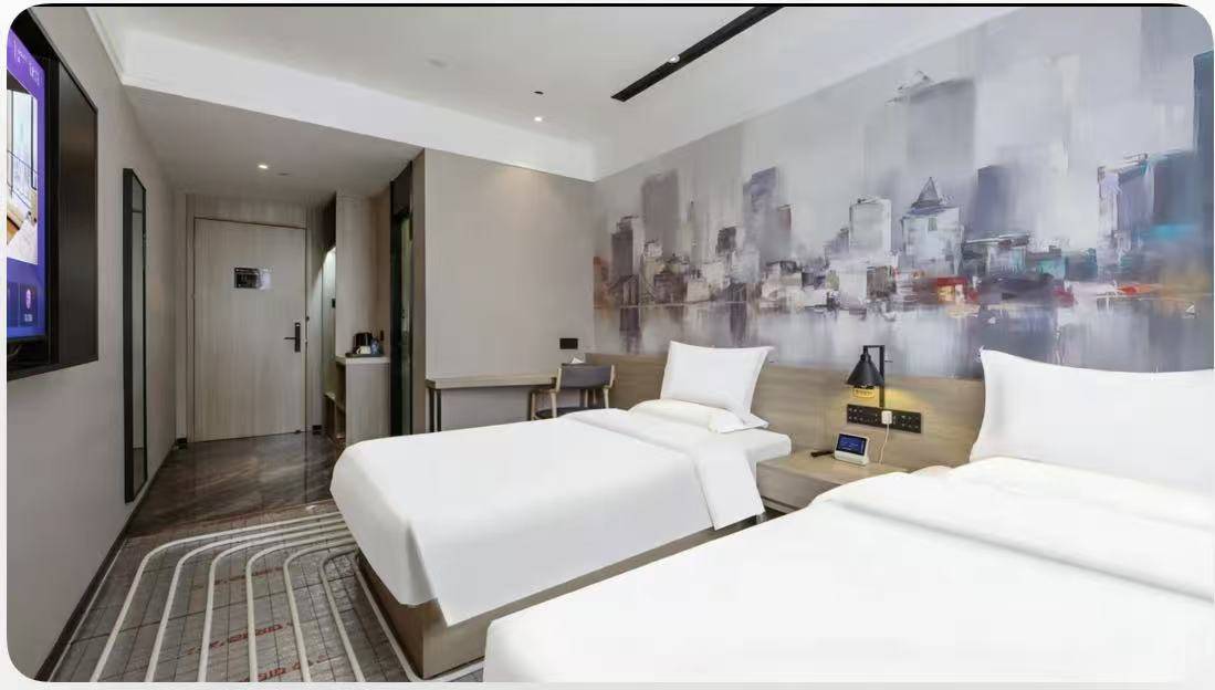 锐思特逸致酒店(石家庄铁道大学义堂地铁站店)图片