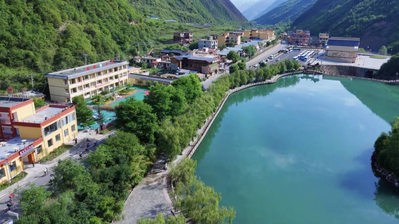 鹅嫚隐庐全季民宿(官鹅沟大景区店)图片