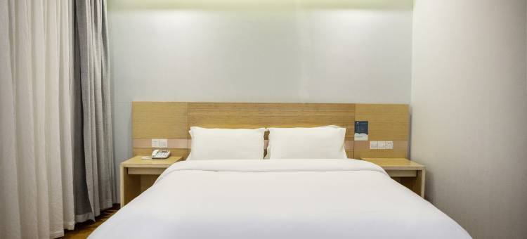 海纳百川酒店(利辛七彩世界购物广场店)图片