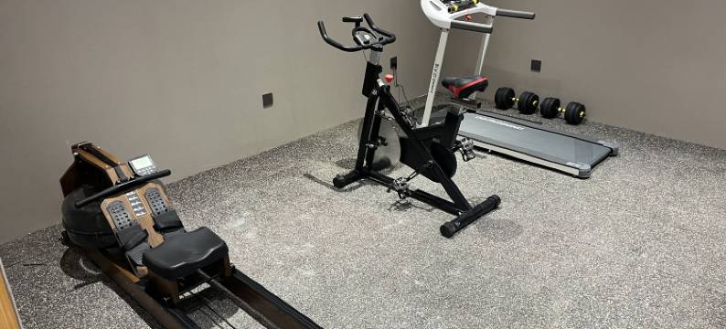 素柏·云酒店(东港市府店)图片