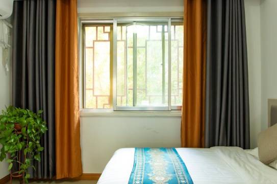 敦煌云客来客栈(沙洲夜市店)