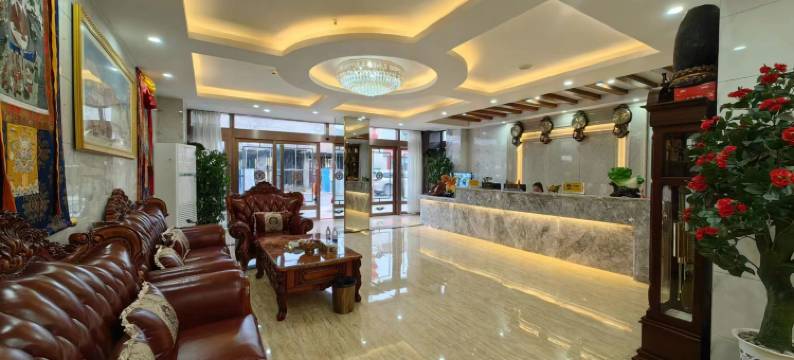 萨嘎县嘎尊大酒店(德吉路店)图片