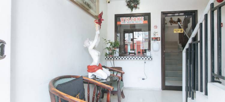 帕拉纳克市4720西尔弗里奥套房酒店(4720 Silverio Suites Paranaque City)图片