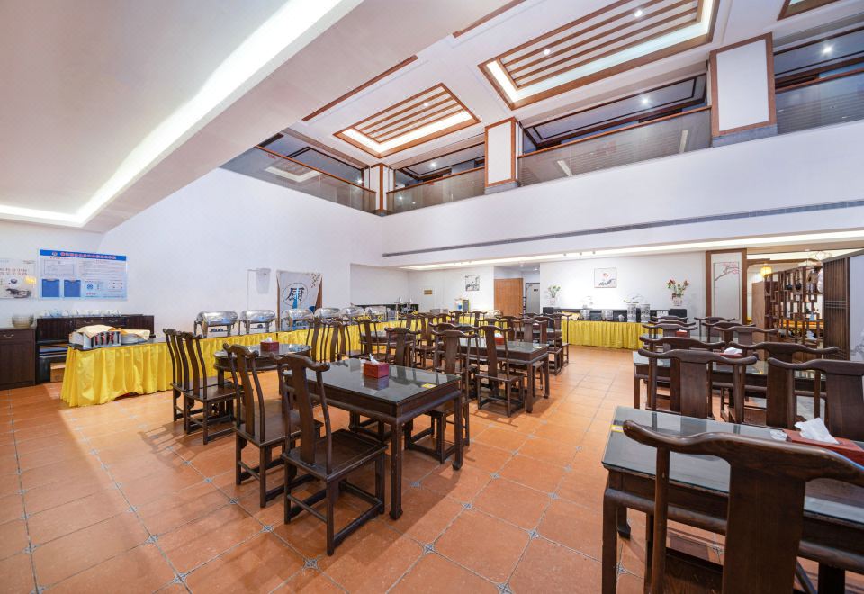 Ausotel Heyuan Hotel Overview
