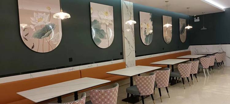 塔城泉都酒店图片