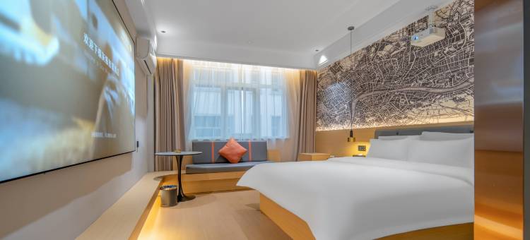 灰鲸智能酒店(定州大世界店)图片