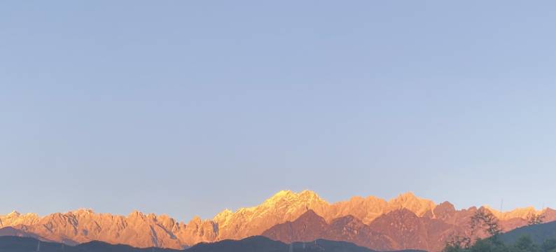 迪庆经济开发区初见精选酒店图片