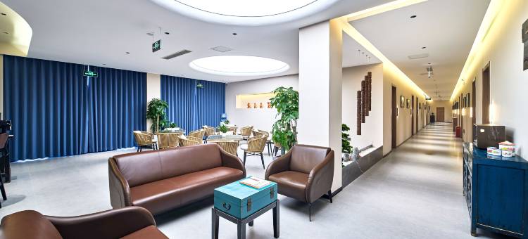 恋乡有戏·山水间酒店图片