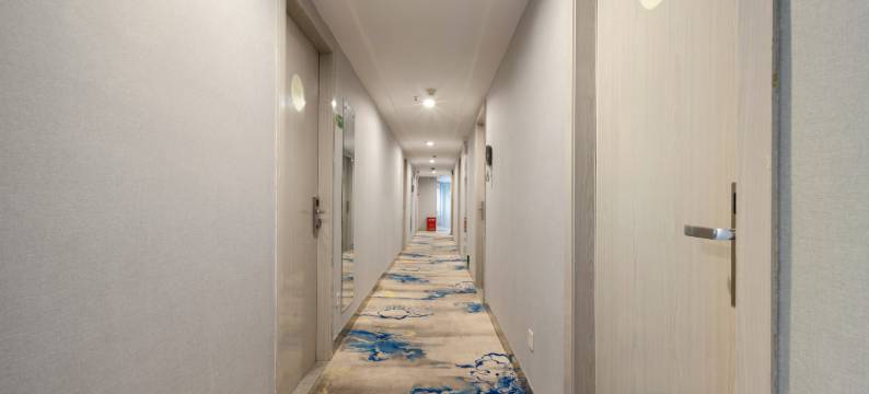 品尚酒店(广西大学东门秀灵路地铁站店)图片