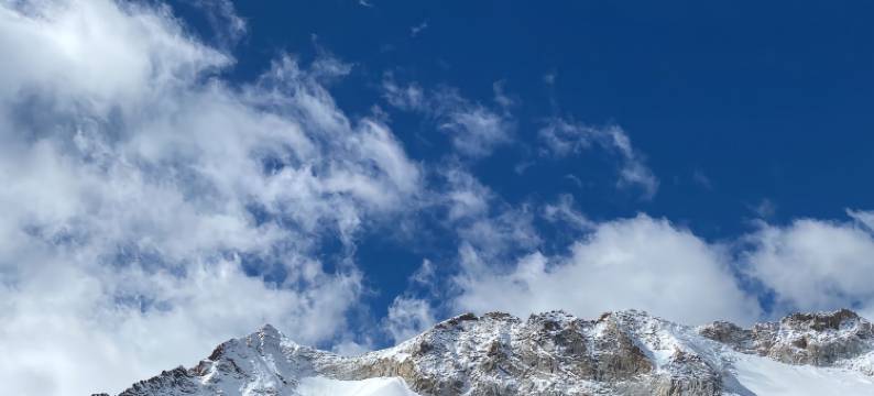 黑水冰彩藏寨图片