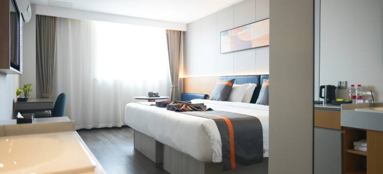 如家睿柏·云酒店(南通濠河风景区小石桥店)图片