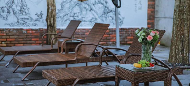 安吉乐逸·乡野溯溪垂钓·星空泳池度假民宿(龙王山漂流店)图片