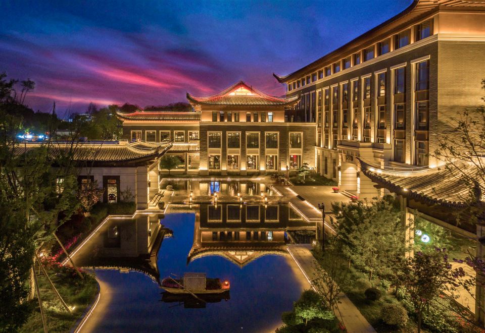 宁波莲庭美悦酒店外景图