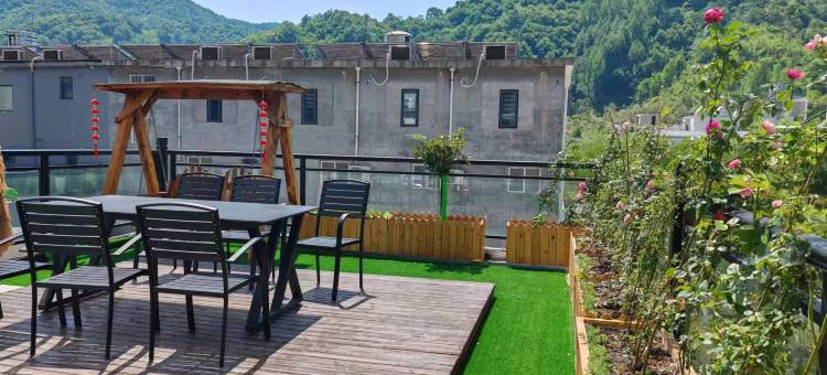 云栖山水民宿(重渡沟风景区演艺广场店)图片