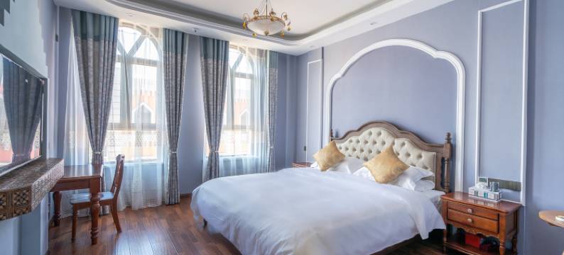 巴洛特花园民宿(伊宁市六星街店)图片