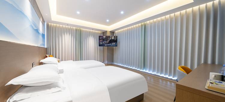 云端假日酒店(广元高铁站店)图片