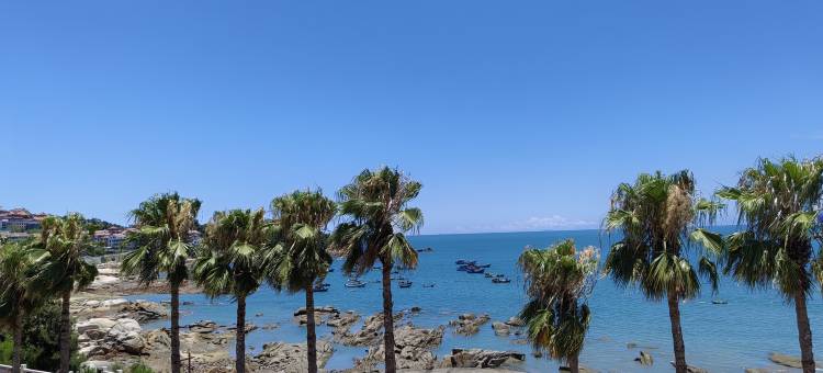 看海听潮·超一线海景·躺赏最美日出现代轻奢民宿(莲池澳沙滩店)图片