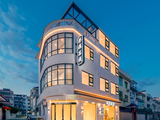 婺源巷遇美宿酒店(上饶婺源高铁站弦高古城历史文化街区店)