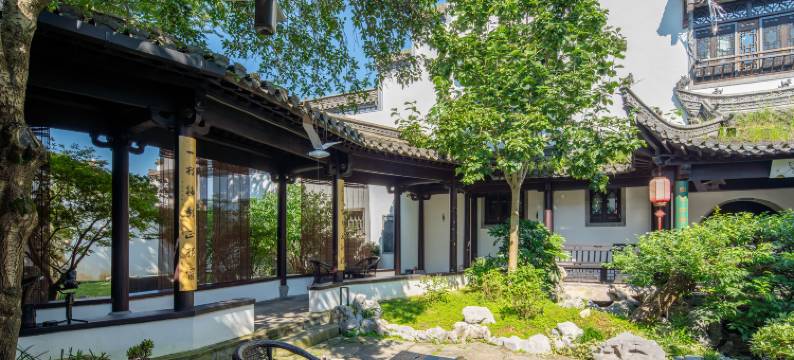 黄山沁园漫步民宿(西溪南古村落)图片