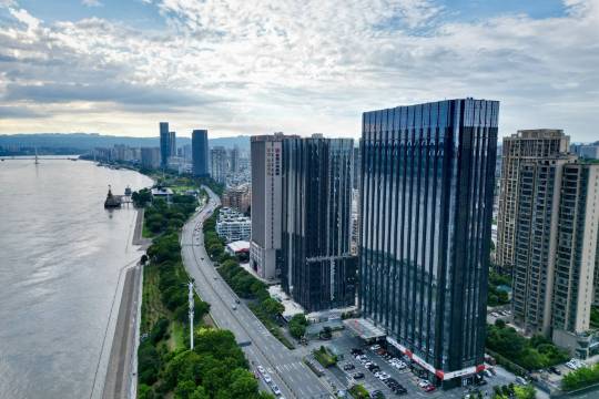 九州方園大酒店(宜昌萬達濱江店)