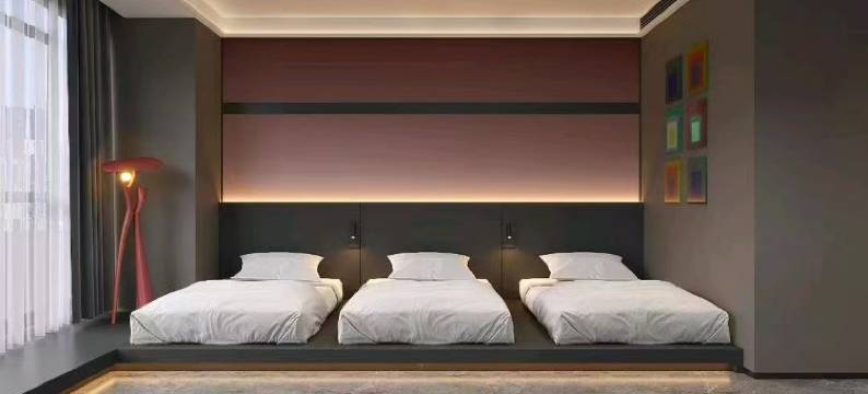 迪卡电竞酒店(驻马店天中环球港店)图片