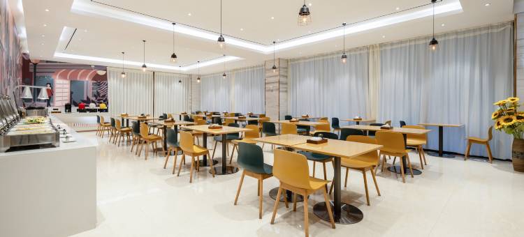 城市便捷酒店(河池金城江职教中心店)图片