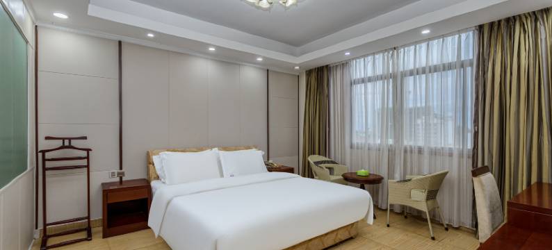 梦之南酒店(建国大酒店三江机场店&预约免费接送机)(Jian Guo Grand Hotel(free shuttle))图片