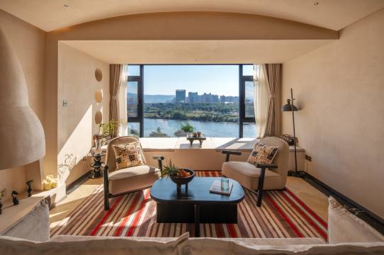 格塔里亚·野奢江景度假民宿(西双版纳景洪告庄星光夜市店)图片