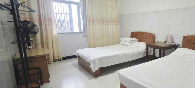 清雅民宿(幸福坝地铁站店)图片