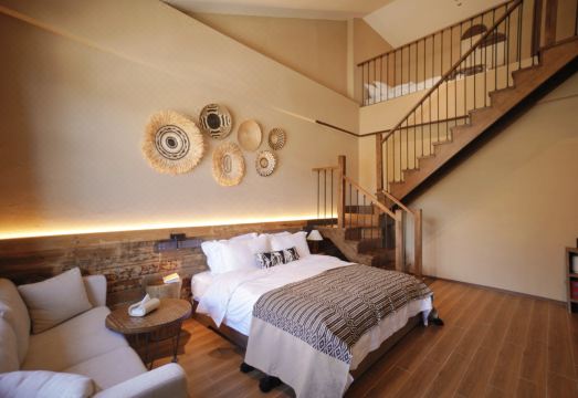 禾木肖·屿霄精品山居酒店外景图