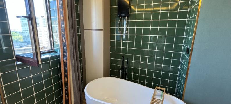 时光民宿(军校街金融街店)图片