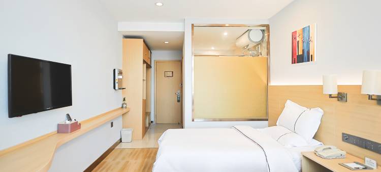 沈阳银山宾馆(北陵公园店)图片