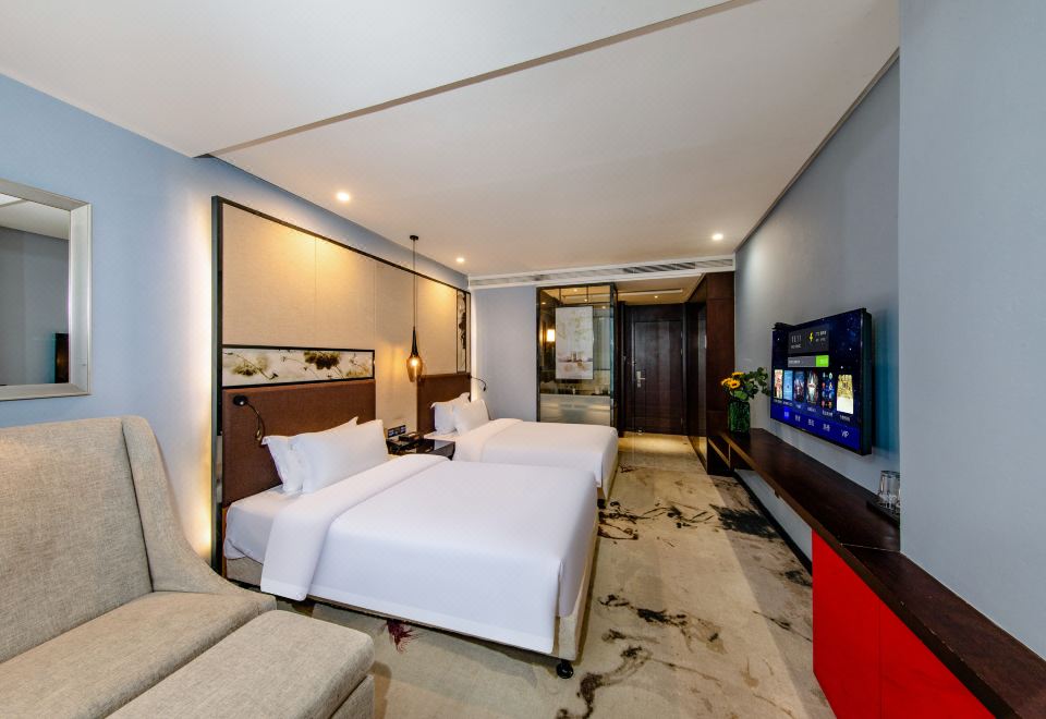 Fancy Hotel (Shenzhen Bantian, Guangyayuan Subway Station) Hotel Overview