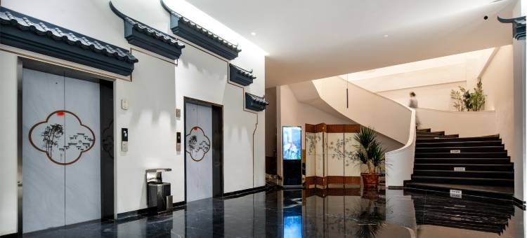 玉林云尚梦园酒店(银丰国际中药港会展中心店)图片