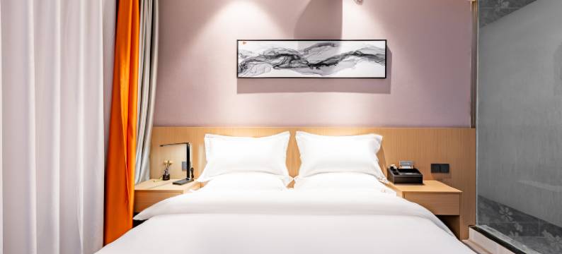 青居酒店(成都石油大学地铁站店)图片