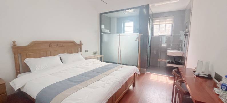 大理廊蓝民宿(洱海生态廊道廊桥店)图片