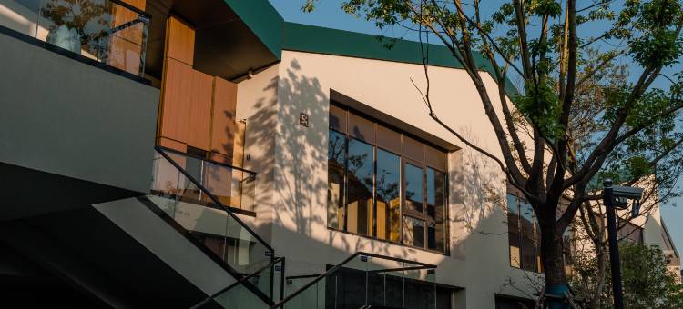 上海百万石温泉酒店(比斯特购物村店)图片