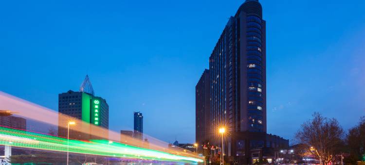 君逸酒店公寓(五四广场香港中路店)图片